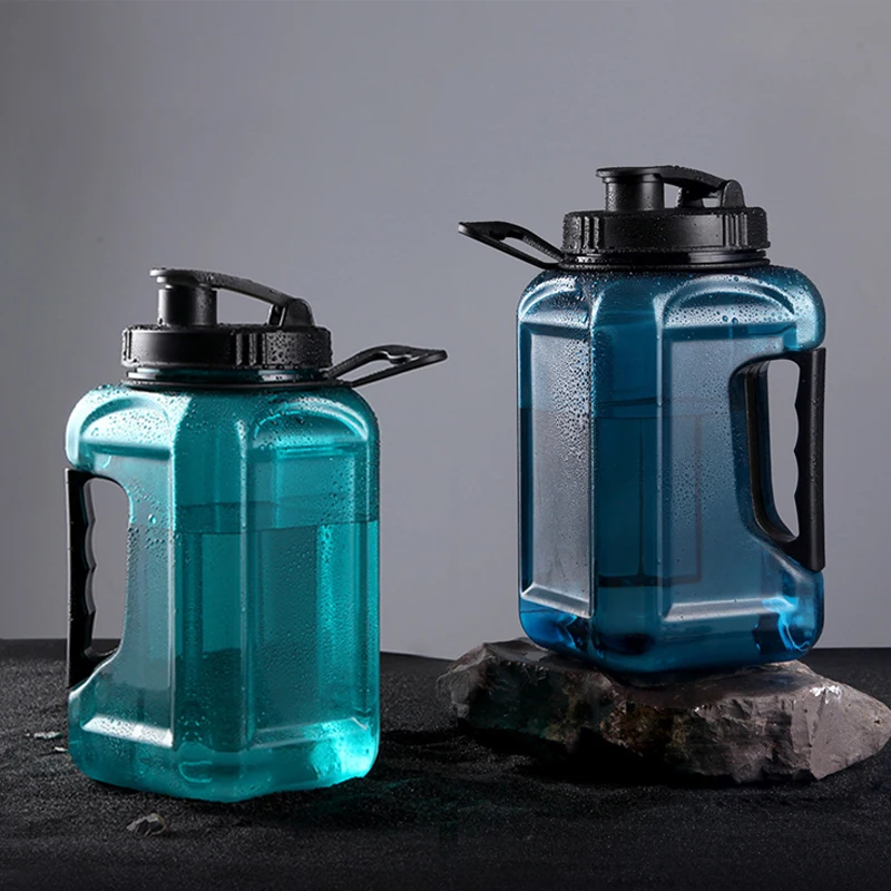 

2.4L Large Capacity Water Bottle Summer Sports Water Cup Outdoor Fitness Portable Straw Big Bottle Plastic Ton Barrel Kettle