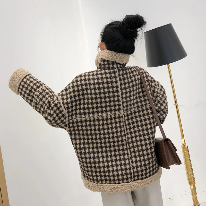 Retro Student Warm Plaid Long-sleeved Jacket Female Autumn and Winter Clothes New Style Thin Hong Kong-style Imitation Lamb Coat
