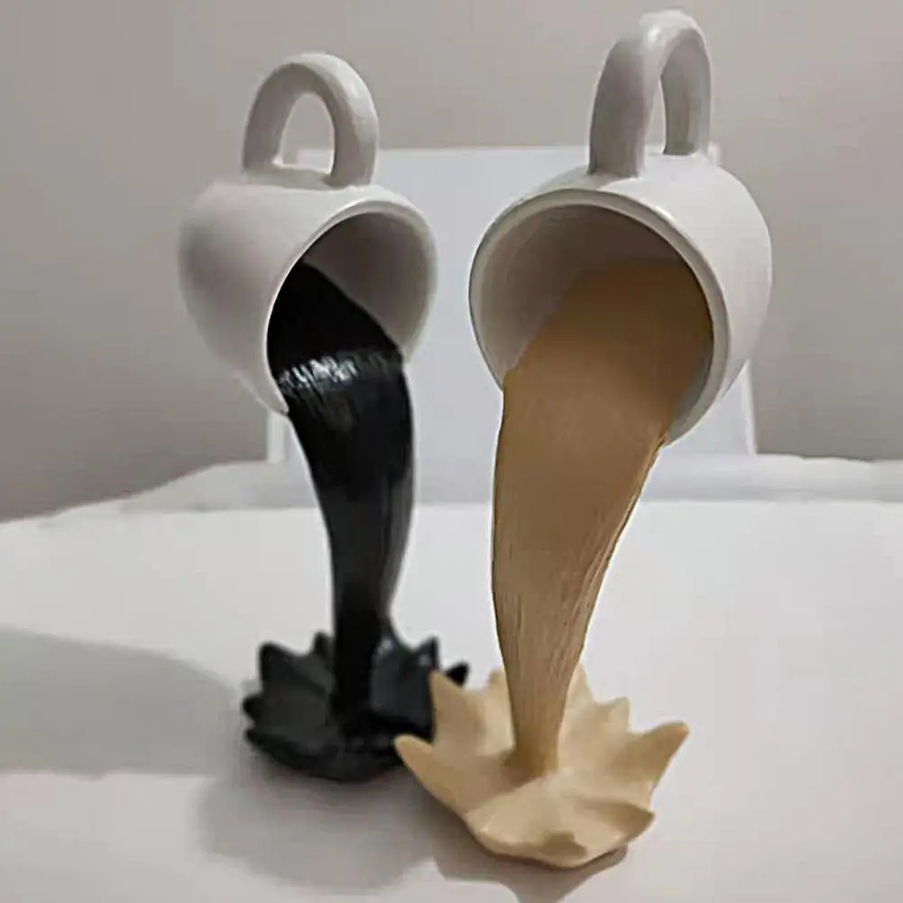 

Кружка для кофе, статуя из синтетической смолы, волшебный 3d-эффект, плавающая кофейная чашка, Художественная Скульптура, праздничное украшение для дома и кухни