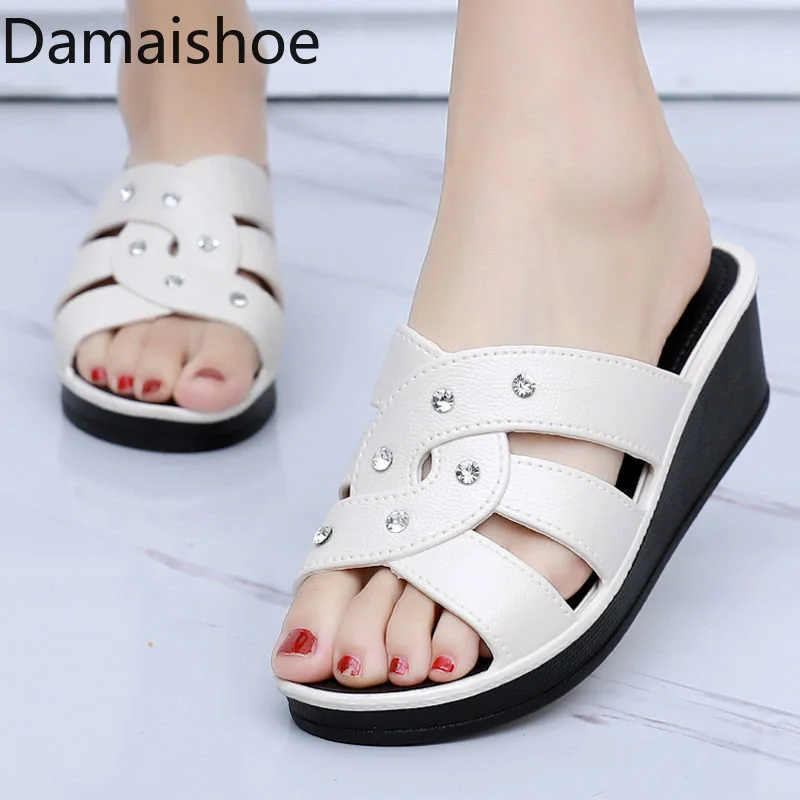 

Women's High Heel Slippers Summer Wear Thick Bottom Fashion Home Non-Slip Outdoor Mom Shoes Soft Bottom Wedge Sands