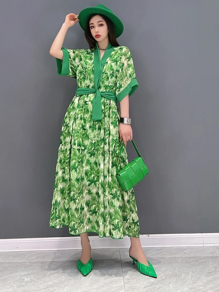 

SuperAen 2022 Summer New Fashion Chiffon Printing Casual Waist Loose V Neck Dress for Women