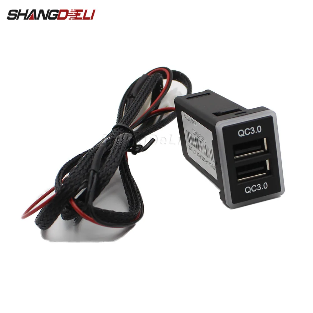 QC 3,0 para Toyota Corolla Camry Prado, puerto USB, cargador de teléfono para coche, luz LED azul, adaptador de carga rápida con Cable