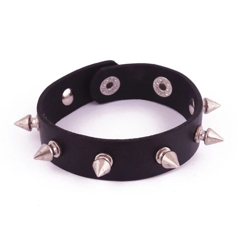 

Unique Pointed Bracelet Spike Rivet Punk Gothic Rock Unisex Bracelet Bangle Fashion Harajuku Jewelry Cuff Wristband Gift
