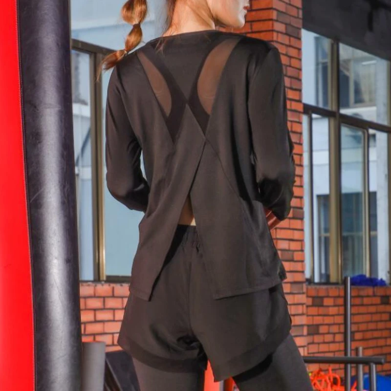 

Long Sleeve Sports Top Women Breathable Quick Dry Solid Yoga Shirts Running Fitness Gym Workout Spring And Autumn Cutout Blouse