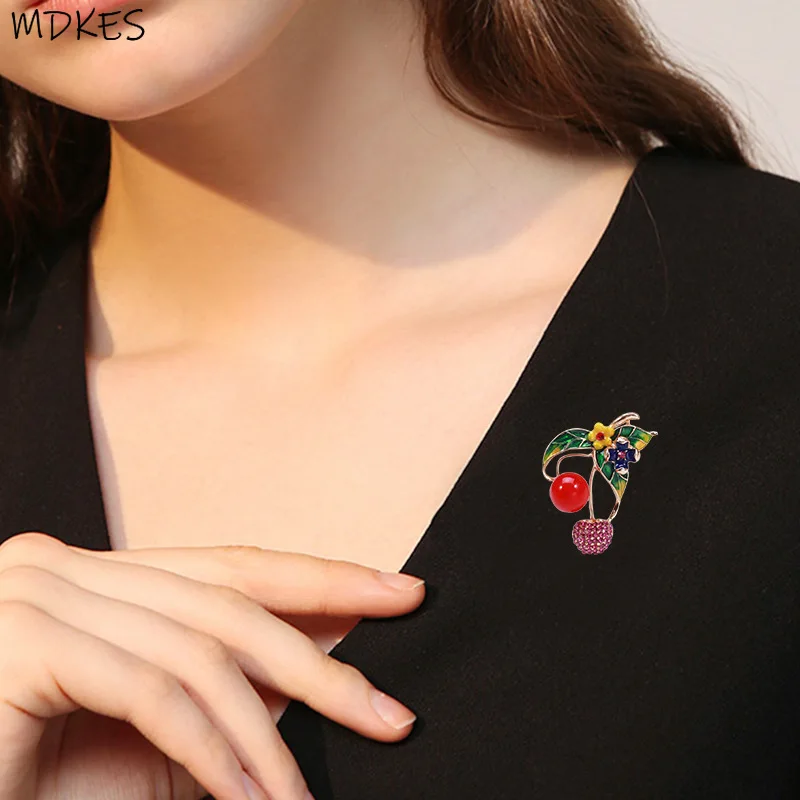 

Dripping Oil Cute Rhinestone Fruit Cherry Brooch Summer Fashion Corsage Dress Pin Jewelry