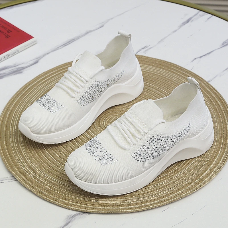 

Women's Flying Woven Sports Shoes Light Sole Plus Size 43 Woman Vulcanized Shoes Comfortable and Breathable Female Casual Shoes