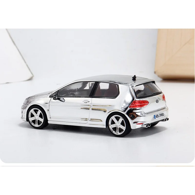 Коллекционные украшения для автомобилей Golf Mk7 7R масштаб 1:64