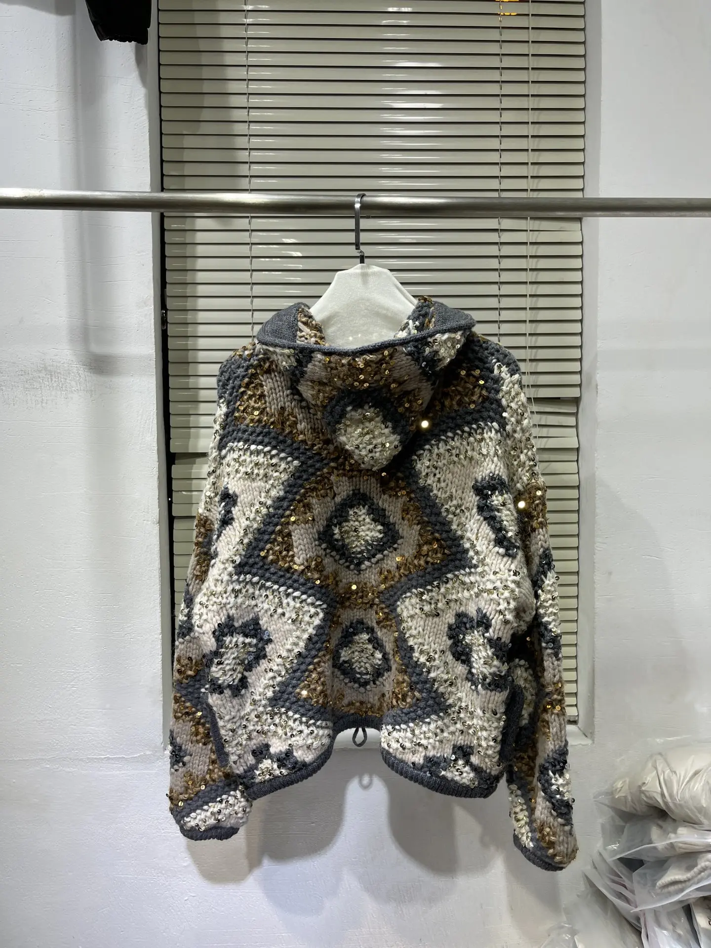 Рисунок 2 - Свитера для женщин 2023 Роскошная