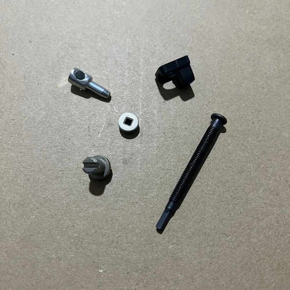 Технические натяжители наладочные комплекты для эхо-блестящей бензопилы CS-4200ES