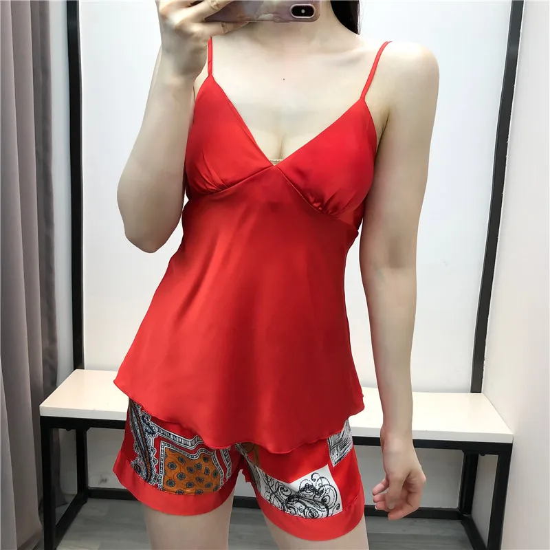 

Пикантные атласные пижамные комплекты, женский жилет на бретельках, топ, шорты, одежда для сна, одежда для сна с красным принтом, Ночная одежда, домашняя одежда