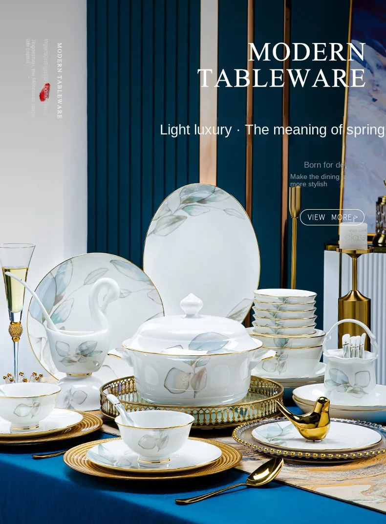 Набор посуды из костяного фарфора