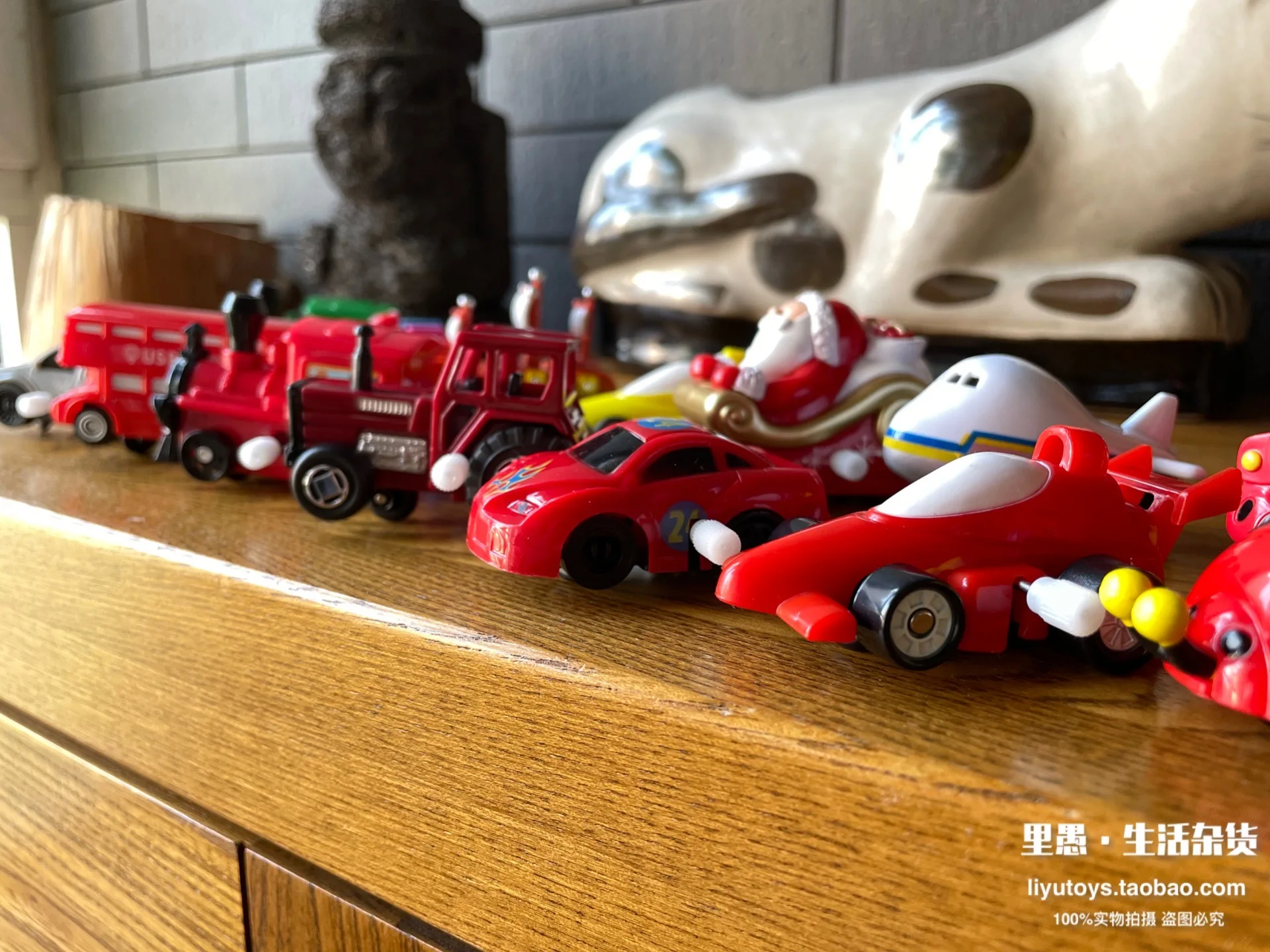 Миниатюрная заводная машинка с поворотным колесом двухслойная локомотивная