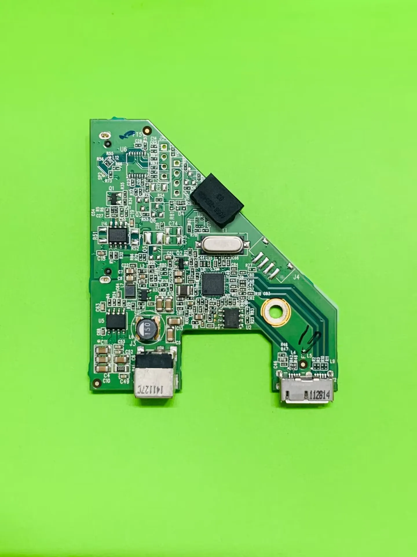 Жесткий диск oasis desktop 1607p. Rtx 4060 laptop. 5 usb 3. 4060 плата. 4060 плата.