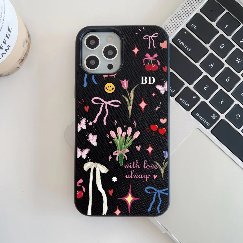 Фото Кожаный чехол из искусственной кожи CustomName Initials Blossom Flowers для iphone 15, 14, 13, 11, 12, 16 Pro Max 14, 15, 16 Plus XR XSMax, роскошный чехол №4