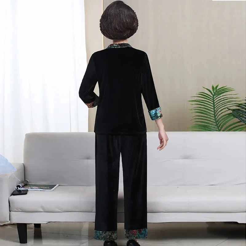 Женский бархатный спортивный костюм-двойка в этническом стиле