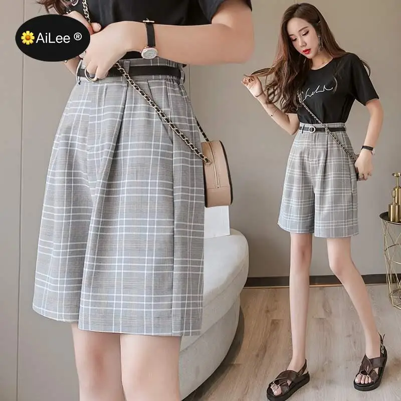 Plus Size 3XL Summer Knee Length Plaid Shorts England Style Comfortable Wide Leg Trouses Women Loose Casual Straight Shorts