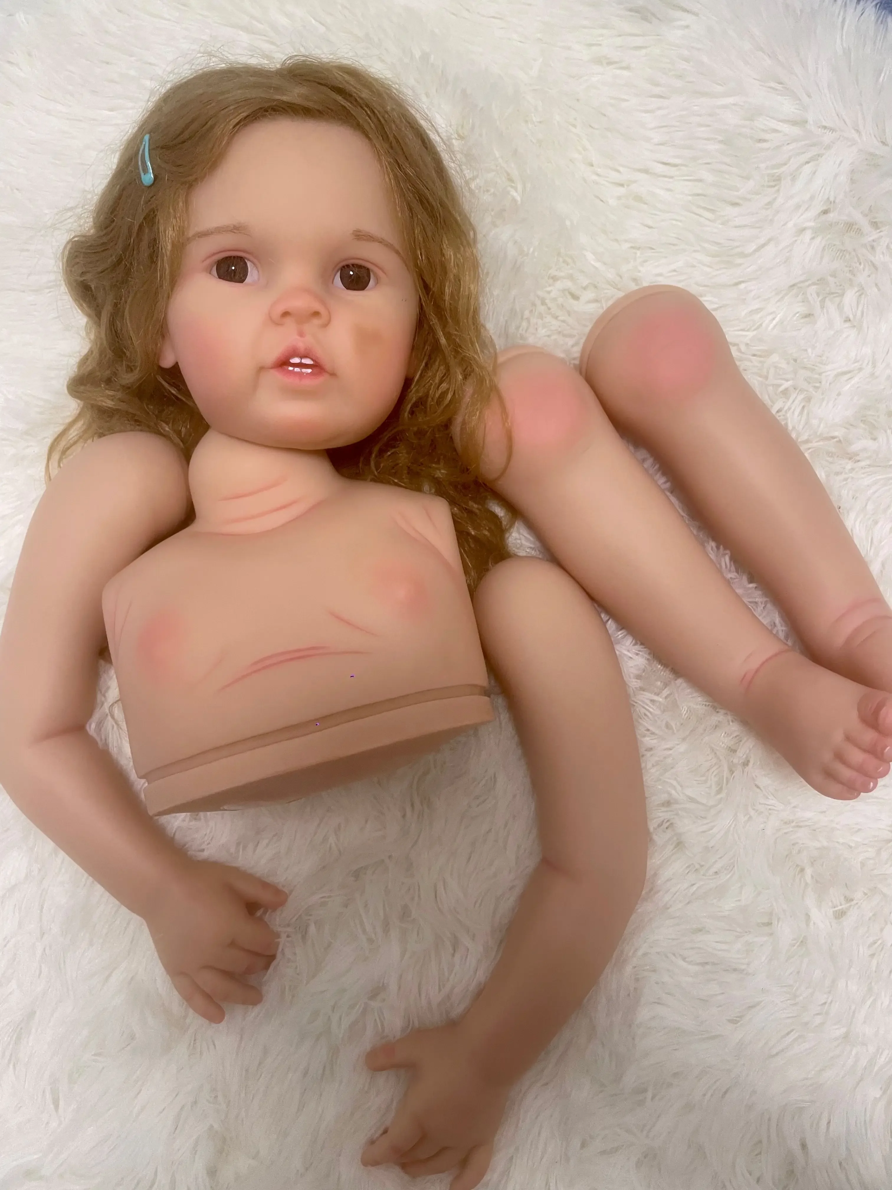 Фото DLS Индивидуальная ограниченная поставка 32-дюймовая Reborn Baby Cressida с веснушками на лице, окрашенный комплект, часть «сделай сам» с тканевым корпусом №1