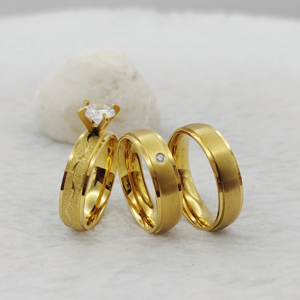 Wholesale Vintage Alliances Crystal Cz Stone Alliance Fashion Rings 24 Carat Golden Titanium Jewelry Wedding Proposals Ring Cou