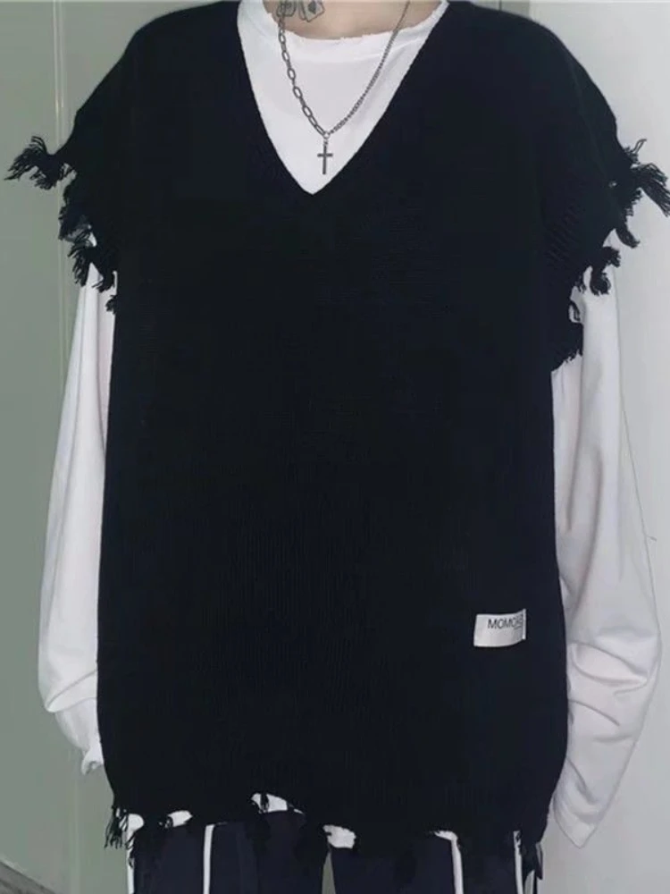 

Hip Hop Pullovers Men Couple V-neck Knitted Vest Tassel Oversize Harajuku Retro Fashion High Street Leisure Sweaters Vest Gothic