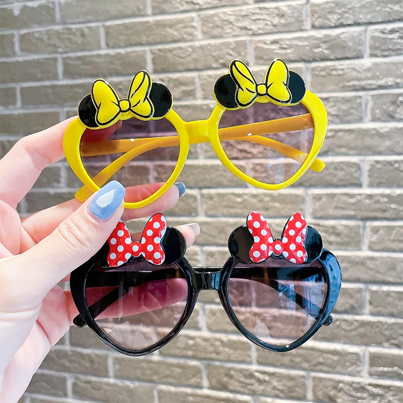 

Солнцезащитные очки Kawaii в форме клубники-солнцезащитные очки с УФ-защитой для детей-идеально подходят для лета на открытом воздухе