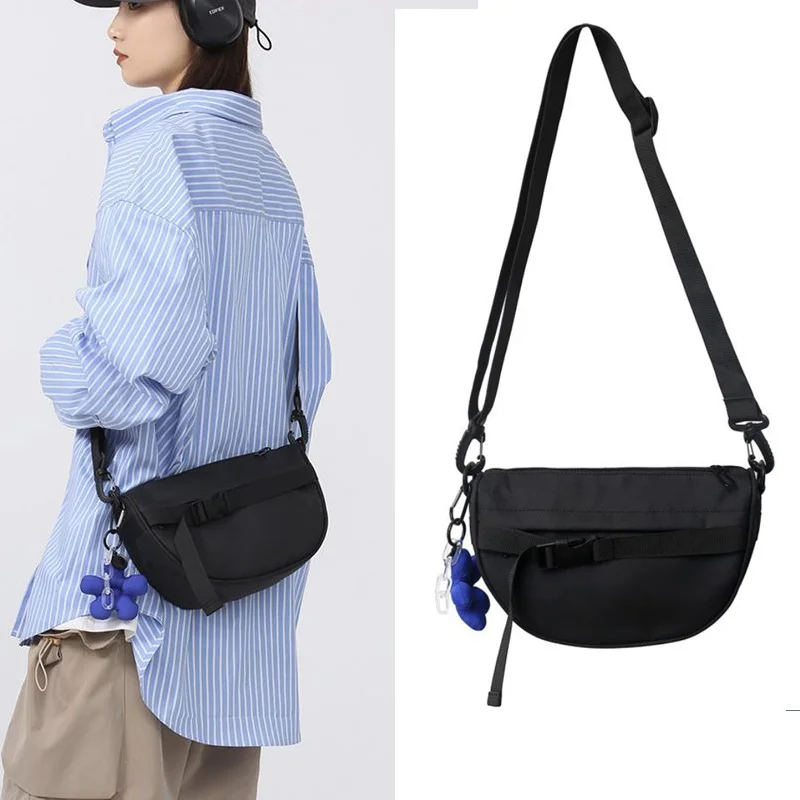 Korean Style Versatile Fashion Nylon Crossbody Bag Lightweight Canvas Shoulder Chest Bag