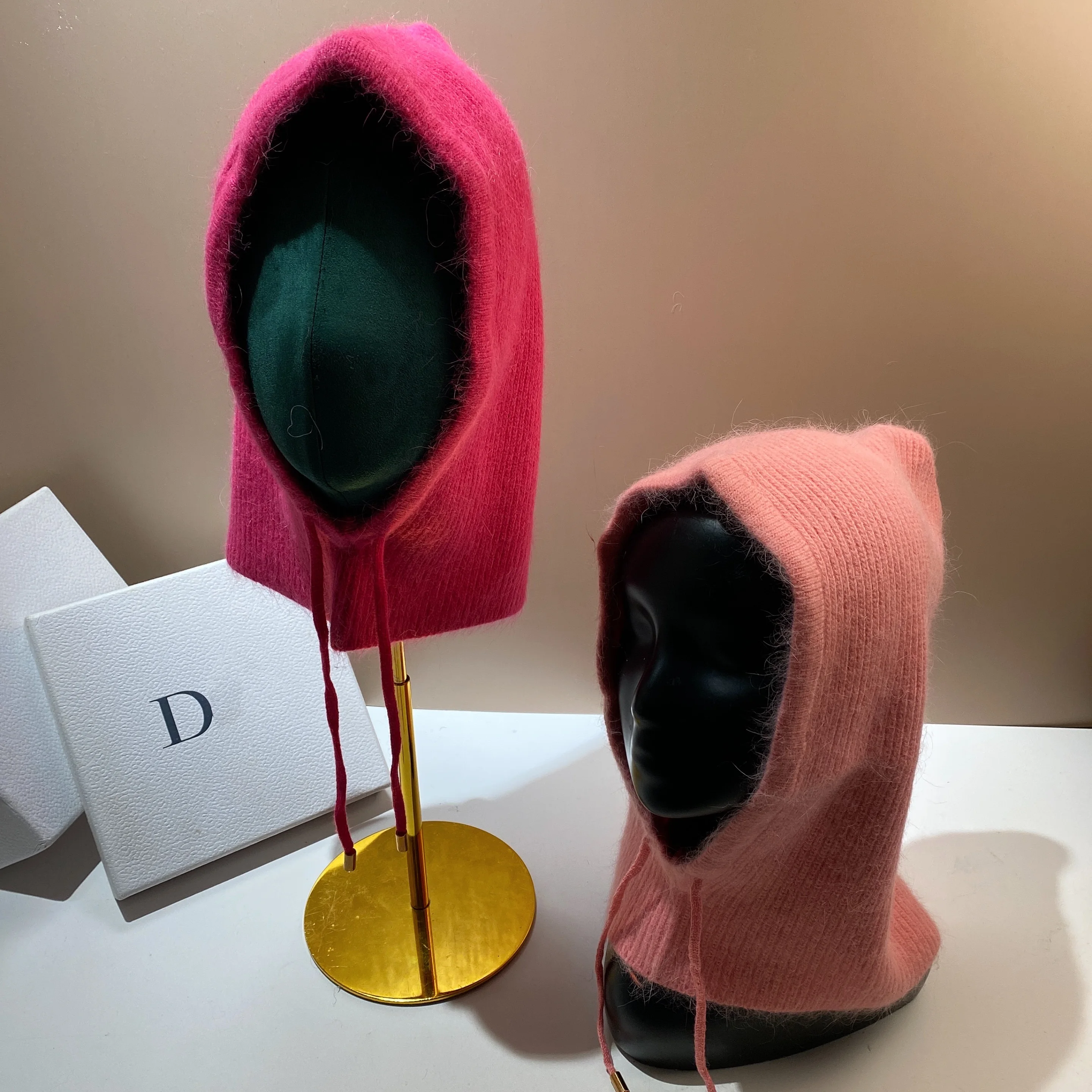 

Балаклава шапка шарф два в одном зимняя теплая ветрозащитная вязаная шапка из кроличьего меха с капюшоном Женская универсальная шаль с лож...