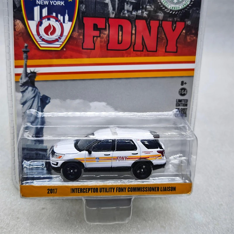 Greenlight 1:64 2017 детективная полицейская машина FDNY пожарная служба серия Green Machine