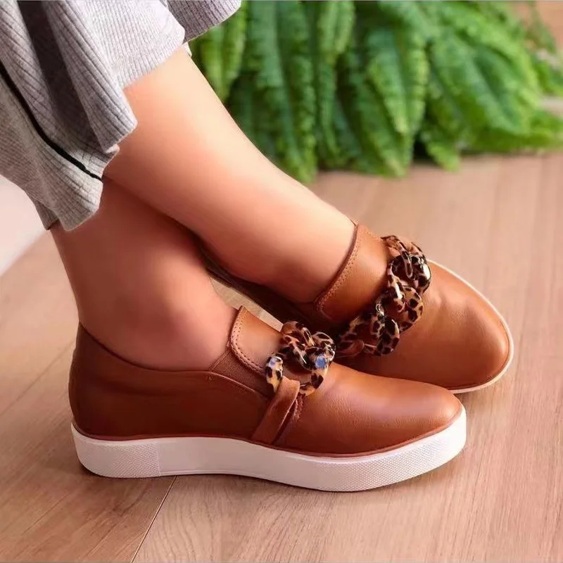 Europe 2022 New Platform Shoes for Women Fashion Sneakers Chain Women's Vulcanize Shoes Slip-on Shallow Plus Size Womens Shoes