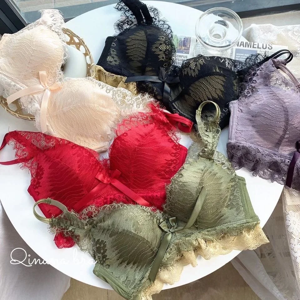 

European and American lace fairy lace splicing small chest mm gathered underwear without steel ring and adjustable bra medium