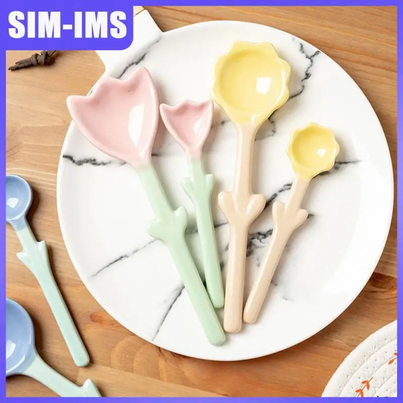 

Ins-style Tulip-shaped Dessert Spoon Creative Breakfast Spoon Ceramic Coffee Spoon Tableware 1pcs Three-dimensional Rice Spoon