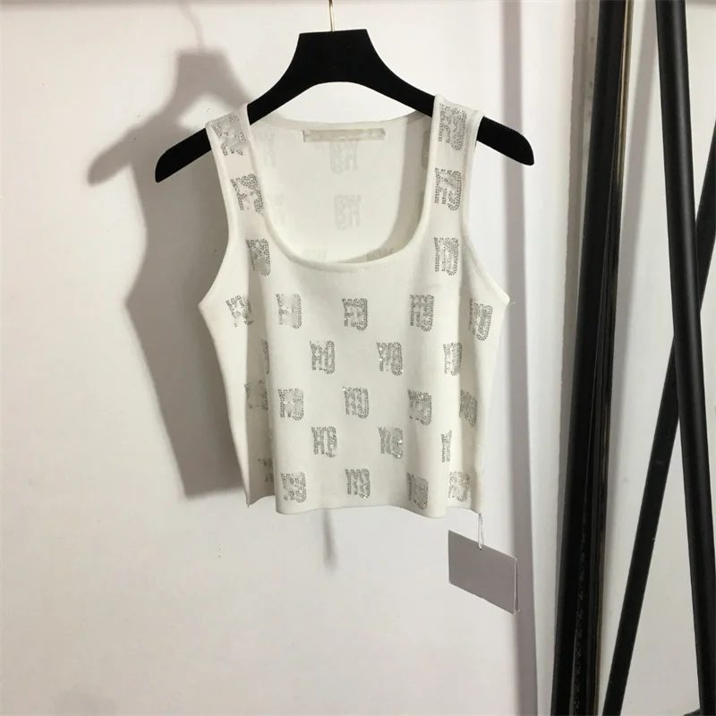 

Women Short O-Neck Knitted Pure White with Little Diamond Letter Decorations Simple Casual Style Soft Comfortable 2022 Summer