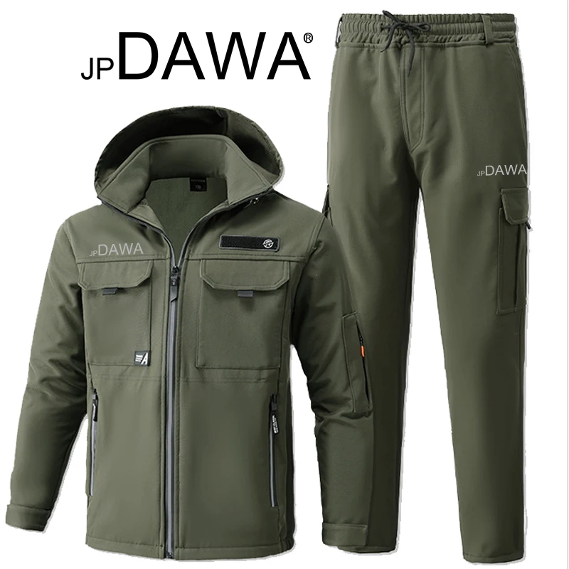 Мужской бархатный костюм для рыбалки на осень и зиму водонепроницаемый