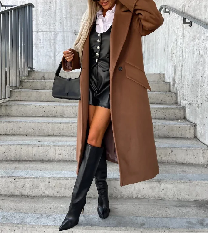 Рисунок 5 - Женское модное двубортное пальто с длинным рукавом