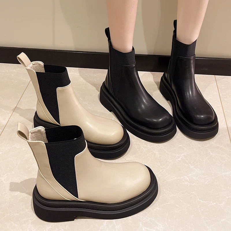 

Round Toe Lady Boots Shoes Boots-Women Chelsea Luxury Designer Flat Heel Autumn Lolita Ankle 2022 Fashion Rock Med PVC Fabric L