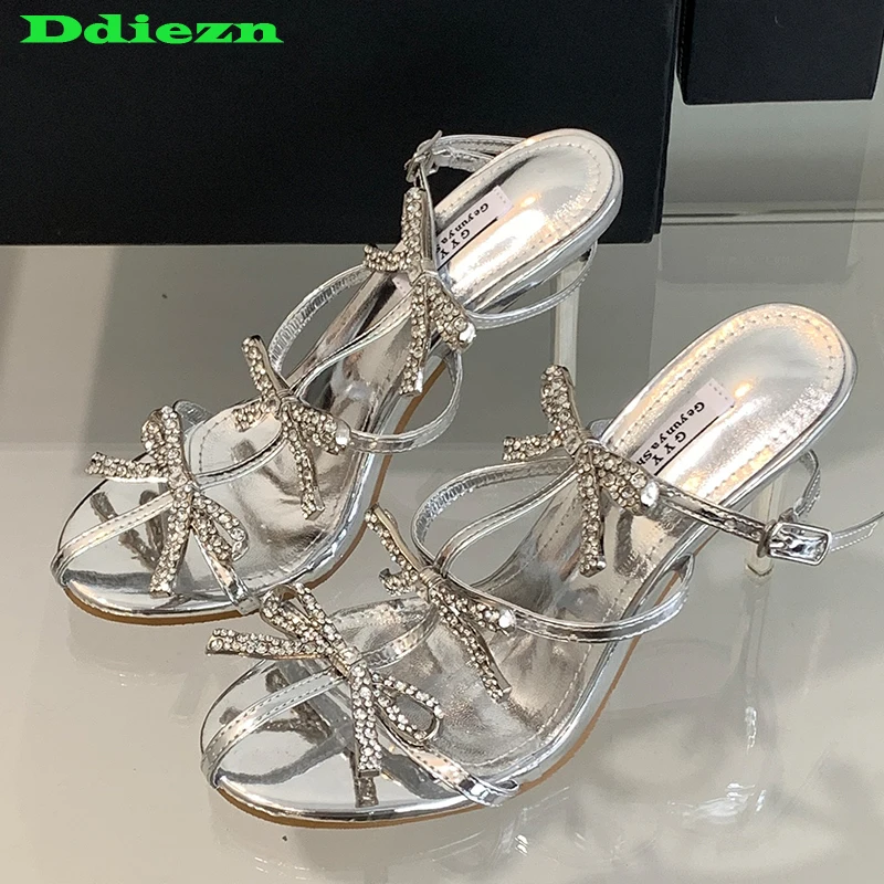 

Женские туфли-лодочки, элегантная женская обувь на тонком высоком каблуке, Новинка лета 2023, Модные женские сандалии со стразами, сланцы, обувь с круглым носком