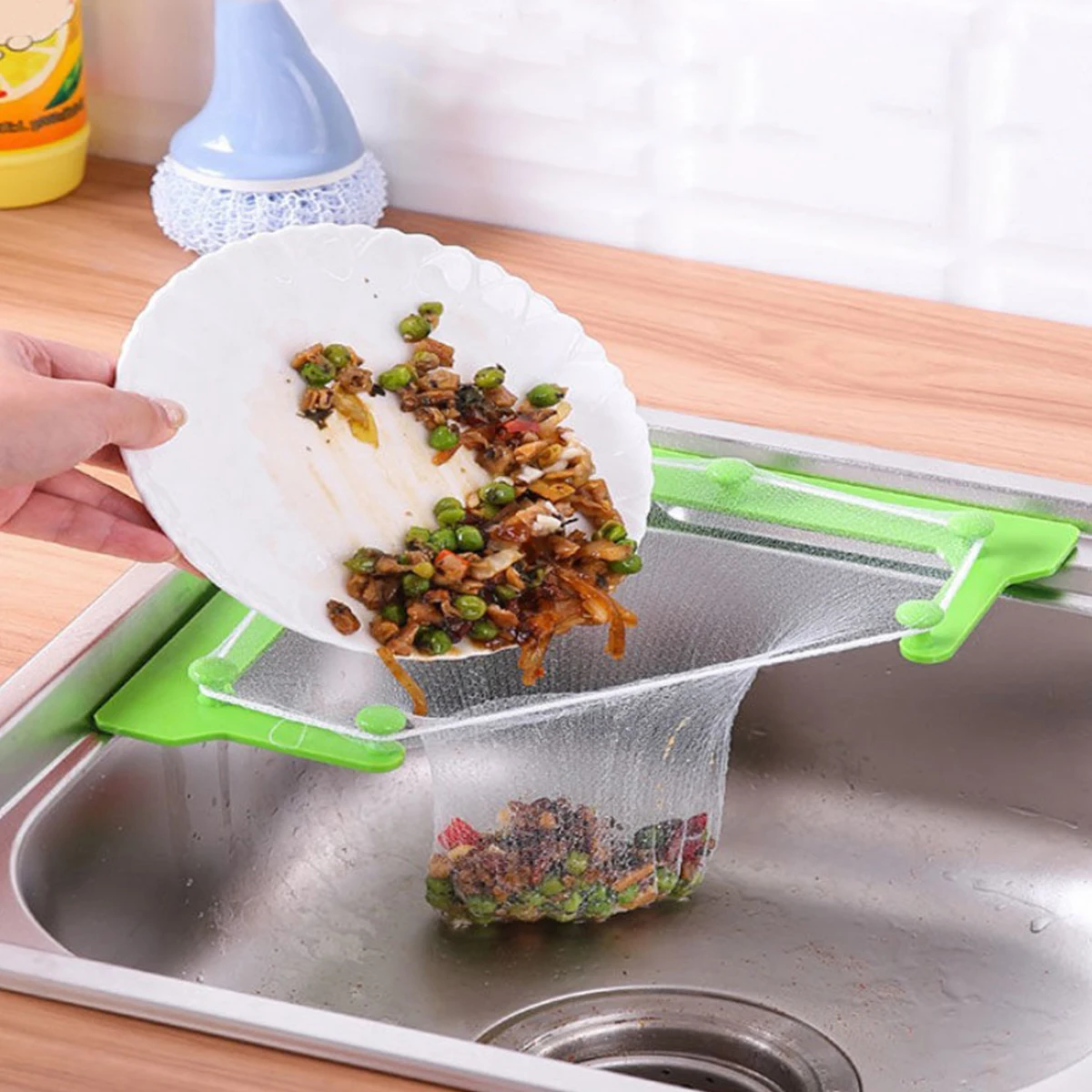 

Kitchen Sink Strainer Triangular Filter with 200 Filter Bags Sink Food Catcher Corner Sink Strainer Basket Sink Garbage Storage