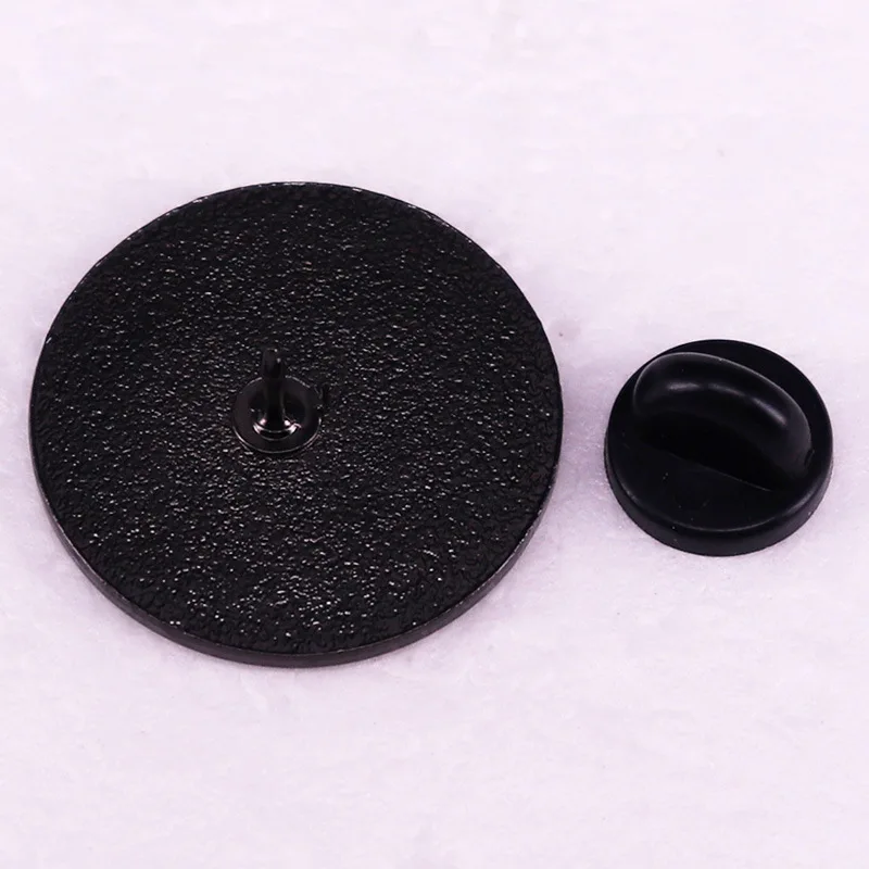 Забавный и юмористический значок со звуковым сигналом в европейском