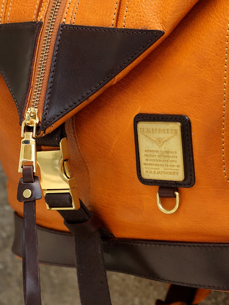 Рисунок 4 - Вместительный рюкзак из воловьей