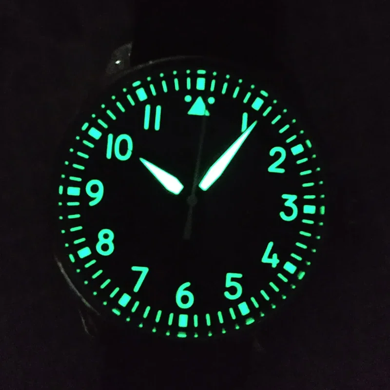 Кварцевые наручные часы Vakuy 40 мм цвет в ассортименте