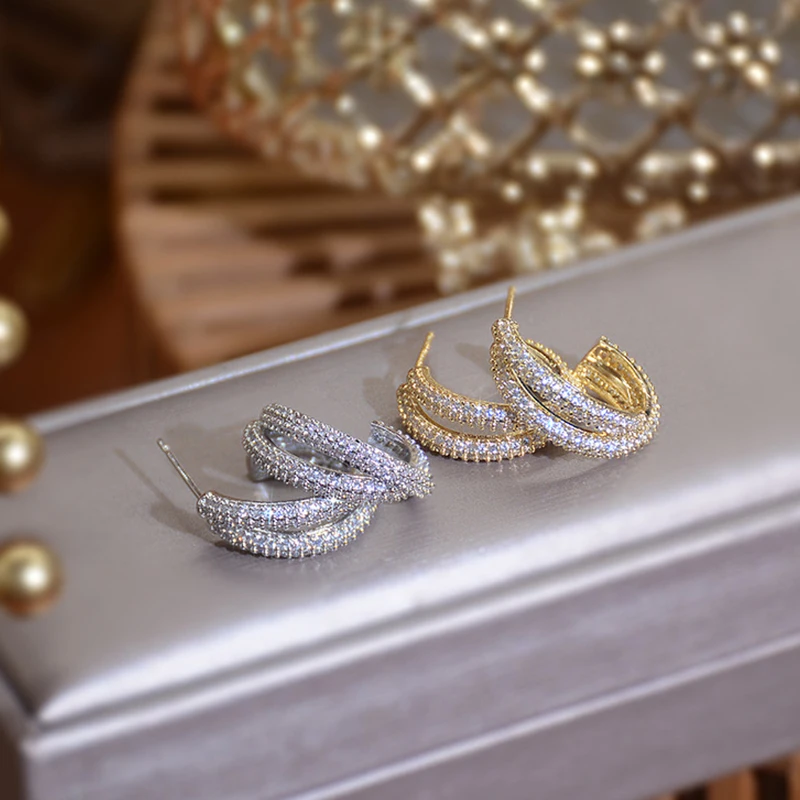 

Uilz New Arrival Korea Cross Crystal Stone Female Stud Earrings Dazzling Full Cubic Zirconia Unique Ear Accessories Wholesale