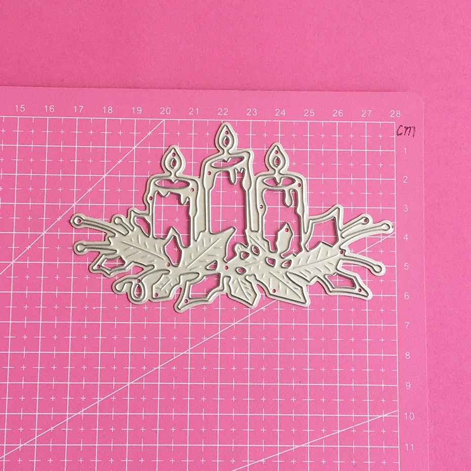 Альбом для скрапбукинга с изображением свечи цветов листьев режущие штампы