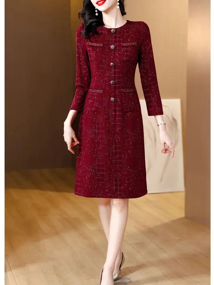 Корейское роскошное универсальное нижнее платье женское осеннее мини-платье в