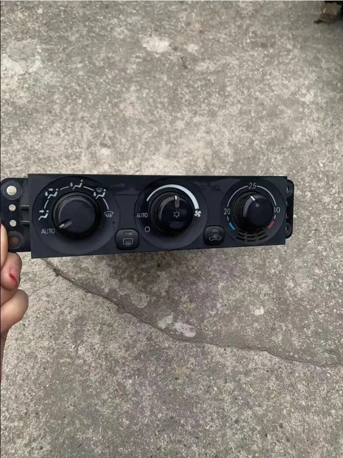 

Выключаемый автомобильный штатив, ручка кондиционера, дисплей кондиционера для Pajero V73 V75