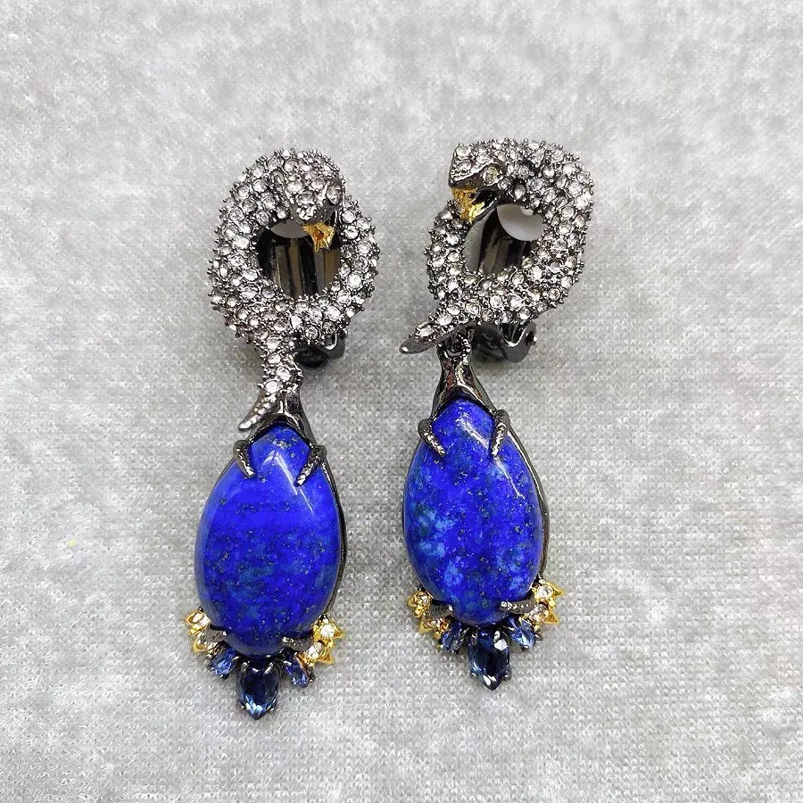 

Серьги-кольца в стиле ретро