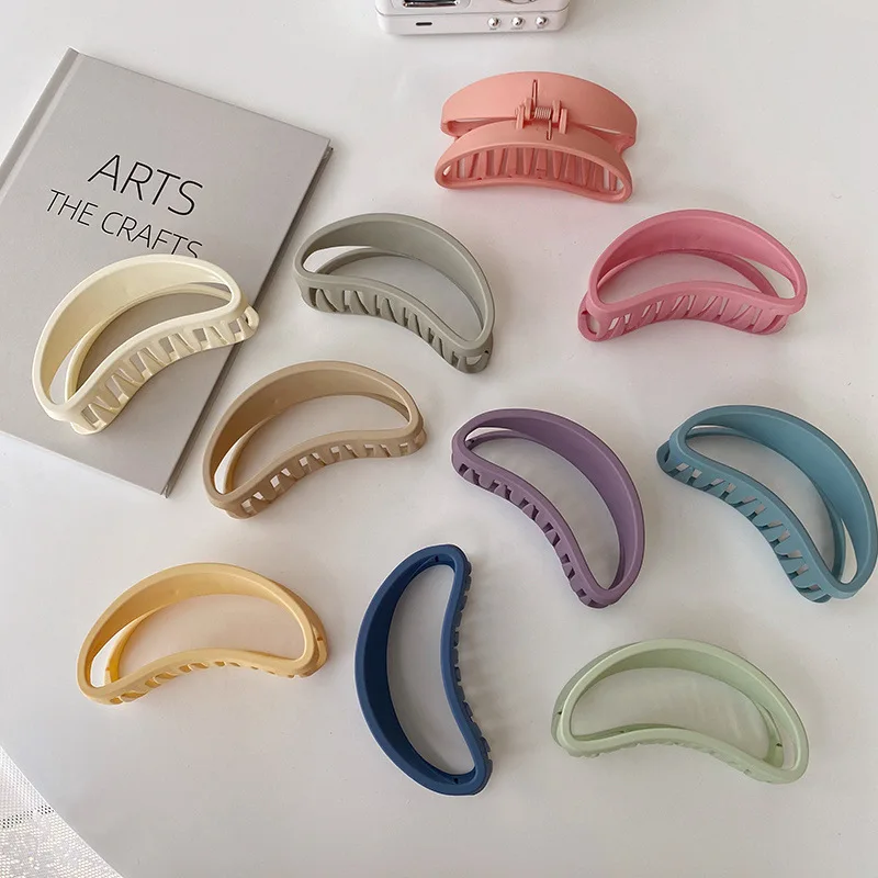 Elegant Non Slip Hollow Shark Hair Clips Women Simple Candy Color Frosted Half Moon Cambered Hair Claw For Bath Make Up Tool