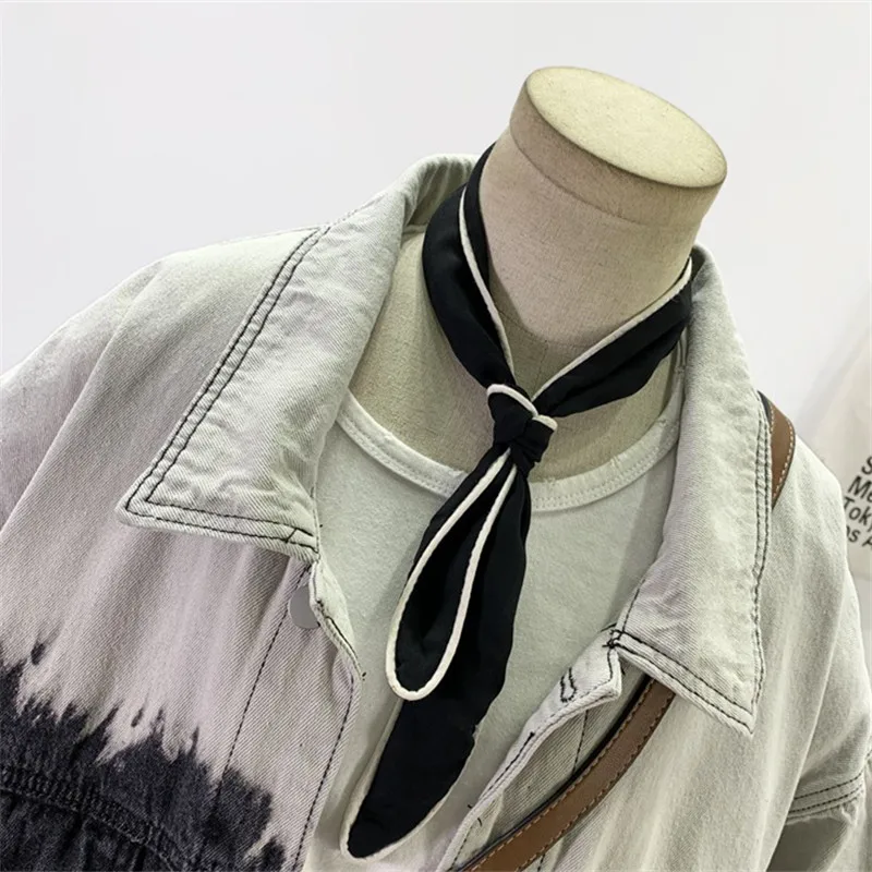 Джинсовая куртка женская с большими карманами винтажная Повседневная