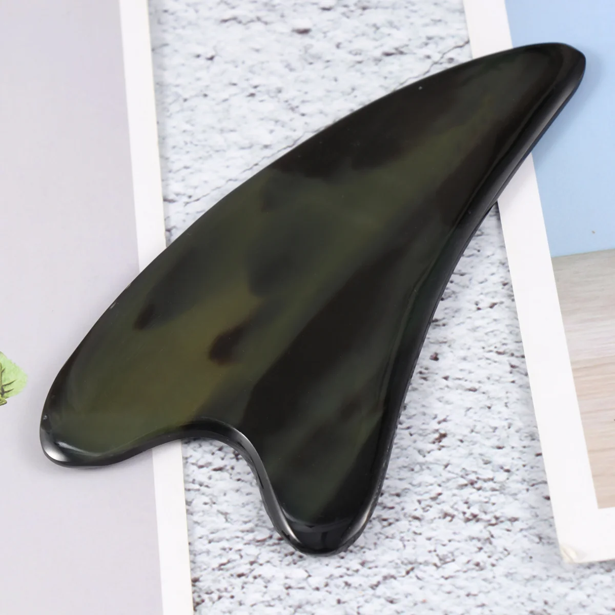 

Scraping Tool Buffalo Horn Board Spa Tools ( Green )