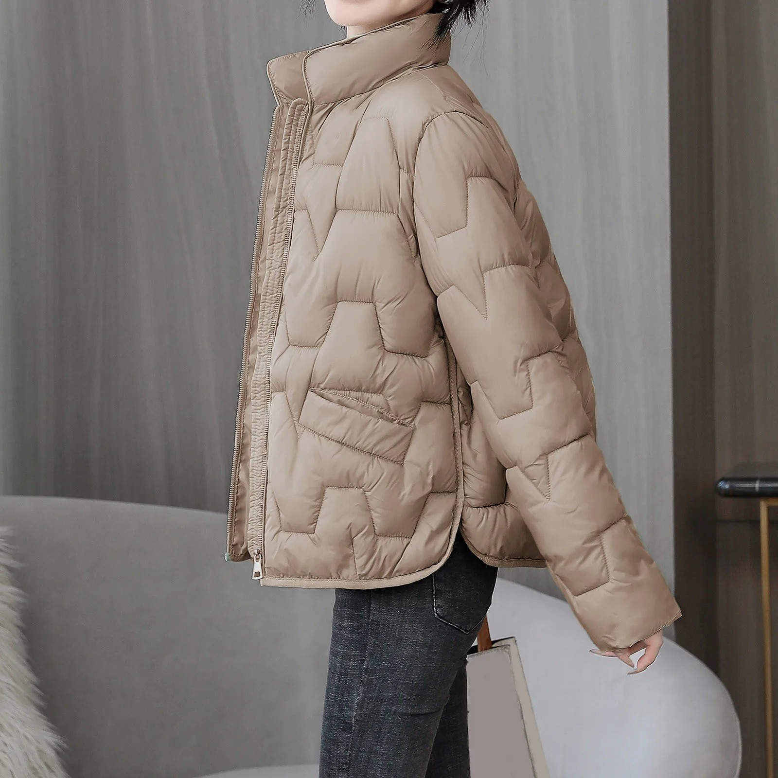 

Женская зимняя куртка из полиэфира, зимнее пальто, свободная легкая куртка, теплая длинная куртка с вышивкой и леопардовым принтом