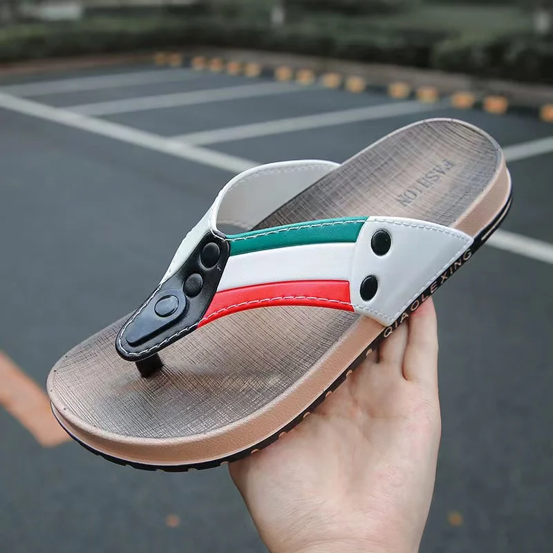 

WEH 2022 Summer New Style Men's Shoes Retro Flip Flops Breathable Men Slippers Beach Sandals Comfortable Men Casual Shoes