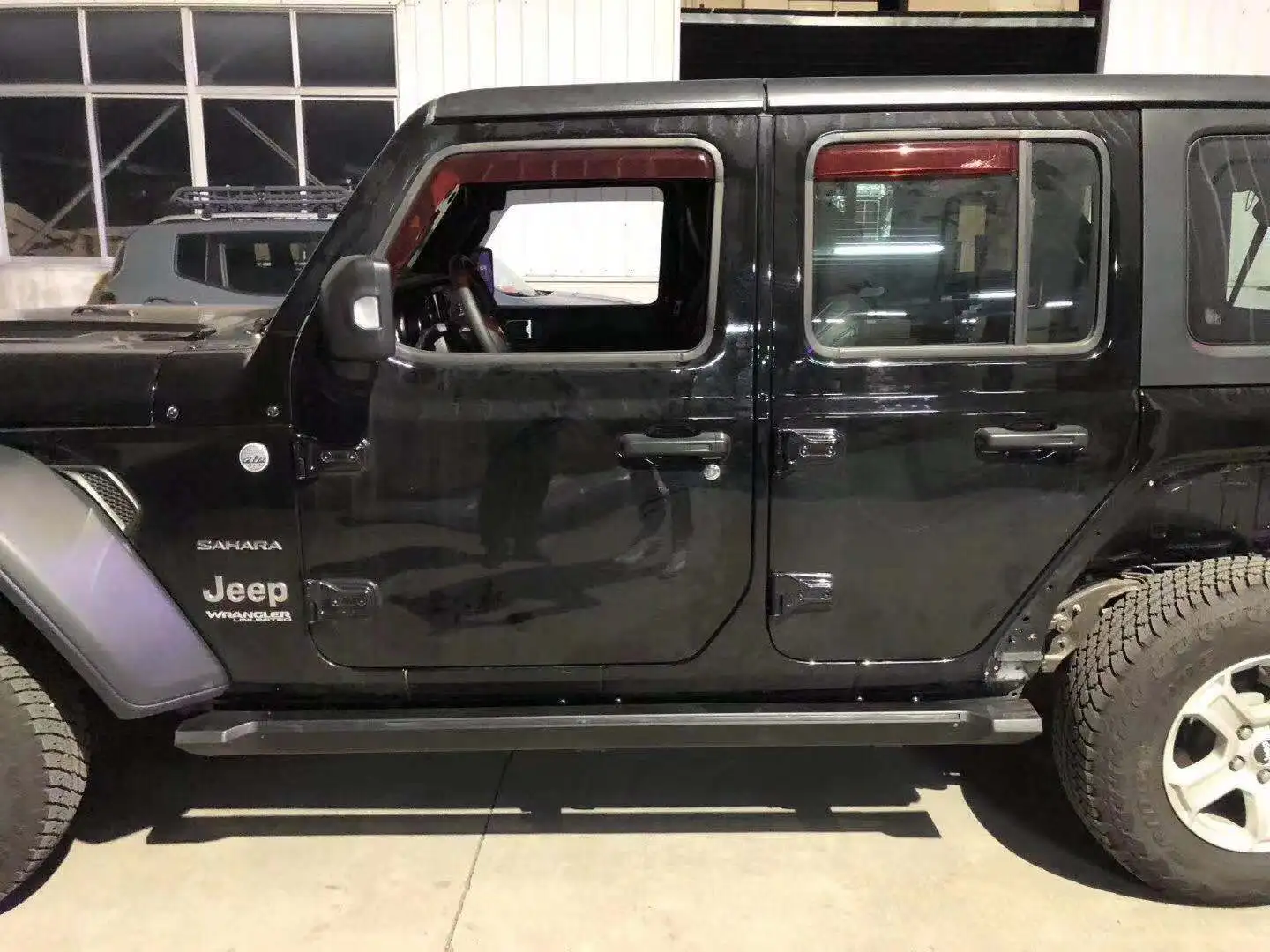 Для Японии 4-дверная электрическая педаль боковая ступенька черный алюминиевый